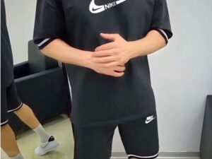 انسومبل نايك شورط وتشورت